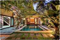 สระว่ายน้ำ Samudra - 1 · 1BR Luxury Private Pool Villa Bali