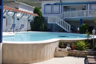 Swimming Pool Villa Elit