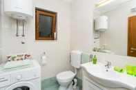 In-room Bathroom Apartment Penetra