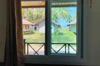 Nearby View and Attractions Phangan Chalet Bungalows