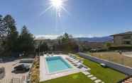 Swimming Pool 5 Villa Il Gelsomino Bellavista