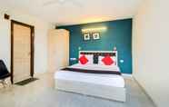Bedroom 4 ADB Rooms Hotel Nazeer