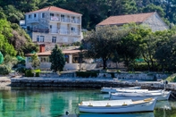 Bangunan Apartments Lorena Mljet