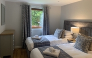 Bedroom 4 Lord Galloway 37 With Hot Tub, Newton Stewart