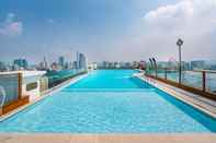 Swimming Pool Saigon Finest - IDG Suites Collection - 12J