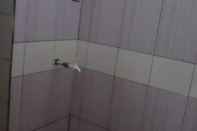Toilet Kamar Homestay Rahayu