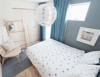 Kamar Tidur 2 Starry Night Dreams of Stars House