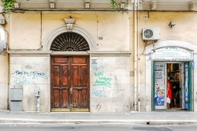 Exterior Bari Centrale Railway Station Apartment