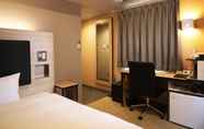 Bilik Tidur 4 Green Rich Hotel Kobe Sannomiya