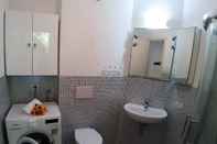 In-room Bathroom Casa Isotta