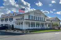 Exterior Country Inn of Hazlet