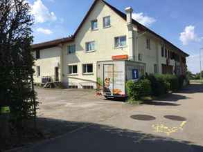 Exterior 4 Hostel Airport Oberglatt