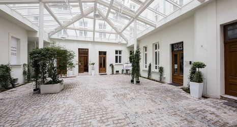 Lobby 2 oompH Koszyki Luxurious Apartments