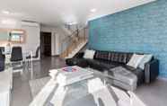 Lobby 7 Luxury Villa in Foz de Arelho With Private Swimming Pool