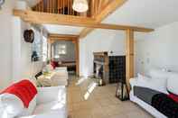 Kamar Tidur Cosy Historic Mansion in Holiday Region of Hesse