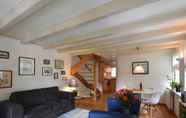 Common Space 2 Charming Holiday Home in Edam With Private Garden