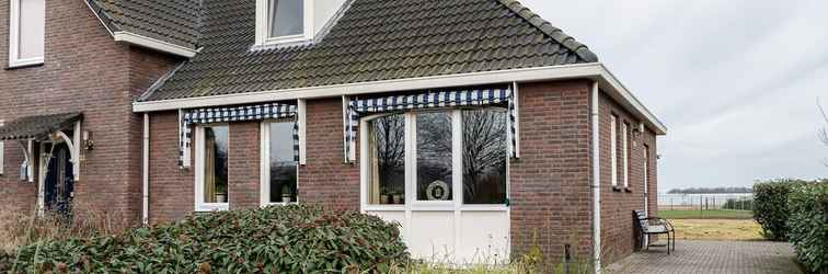 Exterior Alluring Holiday Home in Velden With Garden