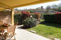 Ruang Umum Charming Holiday Home in Sorano With Swimming Pool