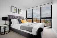 Bedroom Elegant 2br@footscray Station