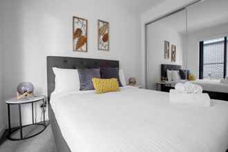 Bedroom 4 Elegant Stylish Living@mooneeponds Wifi/parking