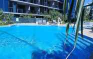 Kolam Renang 5 Stylist 2 Bedrooms Apartment With Pool/gym/parking