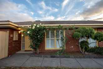 Bên ngoài 4 Quiet & Peaceful 3bed2bath Home @keilor Downs