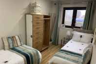 Bedroom King Canute Apartment - Crown Lettings