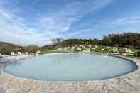 Swimming Pool Hotel Terme di Stigliano