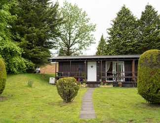 Others 2 Catkin Lodge set in a Beautiful 24 Acre Woodland Holiday Park