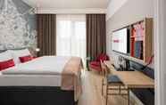 Phòng ngủ 4 IntercityHotel Saarbrücken