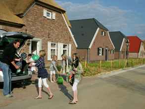 Bangunan 4 Nice, Child-friendly Villa With a Sauna in Limburg