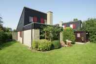 Bên ngoài Detached Holiday Home With Dishwasher Located on Texel