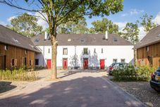 Exterior Luxurious Home, 4 Bathrooms, 4km From Maastricht