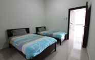 Bedroom 4 Kota Laksamana Comfortable Crowd by Step-In