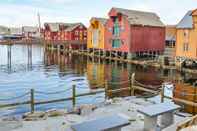 Bangunan Holiday Home in Rørvik