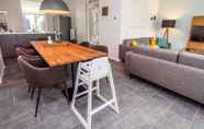 Ruang Umum 4 Comfy Kids Holiday Home Just 4 km. From Maastricht