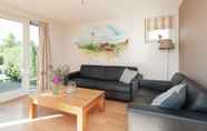 Common Space 5 Cozy Holiday Home With a Spacious Garden, 1.2km From the sea