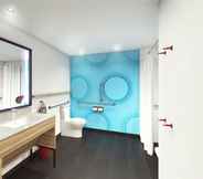 Phòng tắm bên trong 4 Tru By Hilton Clearfield Hill Air Force Base, UT