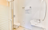 Toilet Kamar 6 Vale do Lobo Apartment A