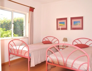 Lain-lain 2 A Modern, Comfortable and Well Equipped Linked Villa With Private Pool and Ac