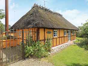 Exterior 4 Cozy Holiday Home in Funen With Terrace