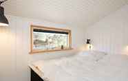Bedroom 4 Deluxe Holiday Home in Funen near Sea