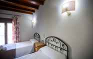 Bilik Tidur 3 Hostal Valle del Sol Confort Rooms