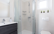 In-room Bathroom 5 Apartments Kiara Punat