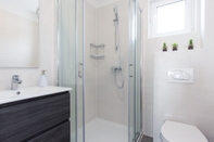 In-room Bathroom Apartments Kiara Punat