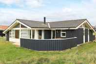 Exterior 8 Person Holiday Home in Blokhus
