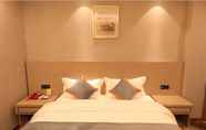 Kamar Tidur 7 Five Rams City Hotel