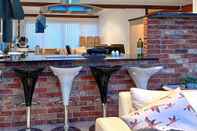 Bar, Cafe and Lounge 6 Person Holiday Home in Mosterhamn