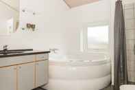 In-room Bathroom Delux Holiday Home in Lemvig With Whirlpool