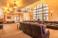 Lobby Family Crash Pad near SLC